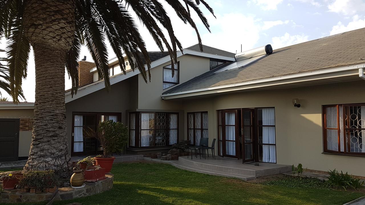 Kramersdorf Guesthouse Swakopmund Ngoại thất bức ảnh
