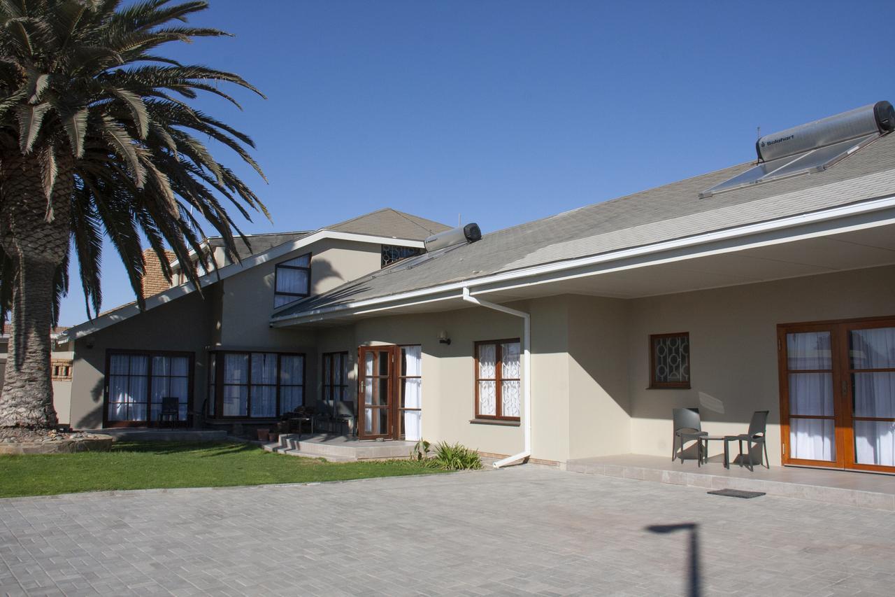 Kramersdorf Guesthouse Swakopmund Ngoại thất bức ảnh